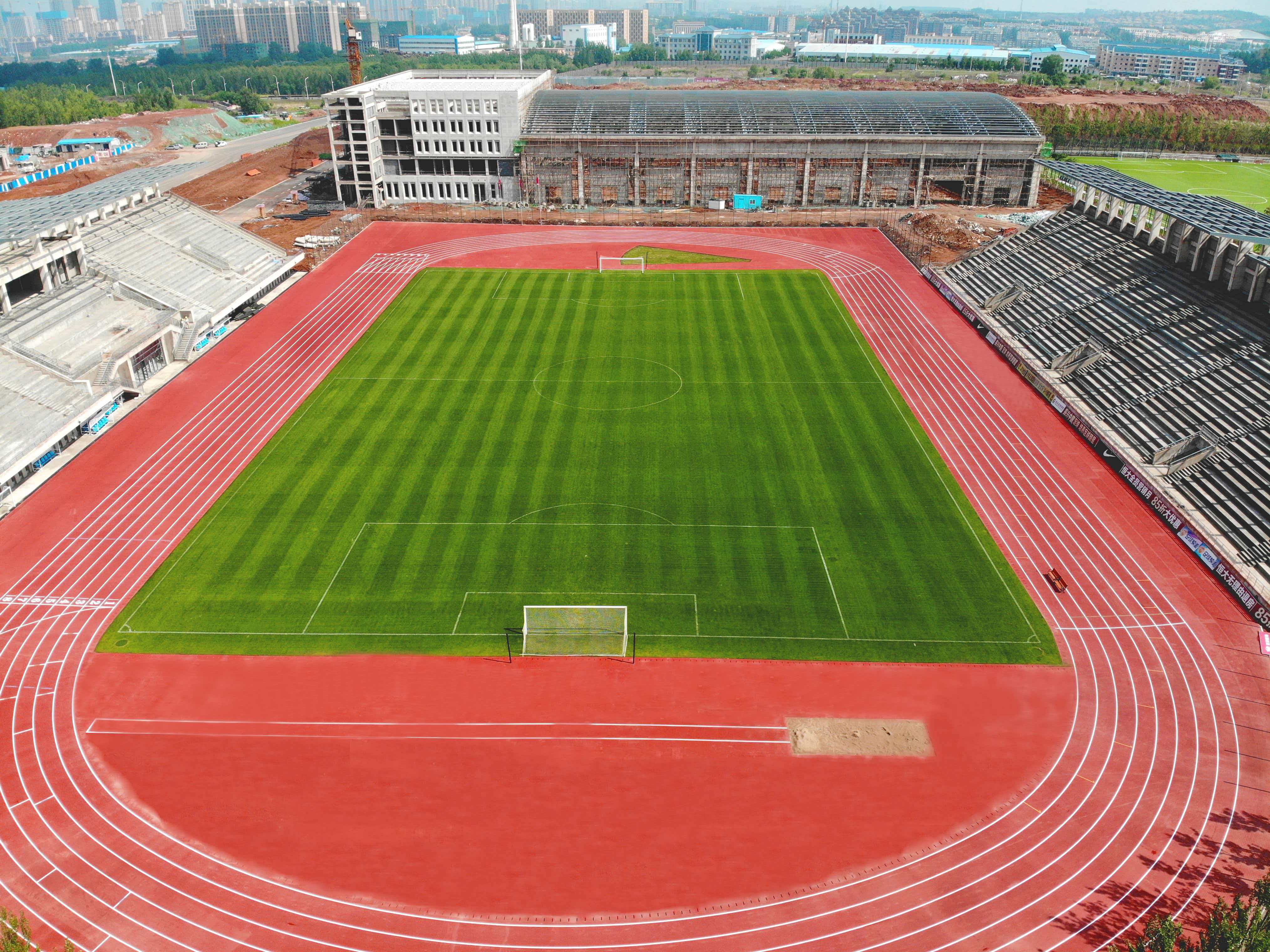 信阳市学校运动操场新国标塑胶跑道 - 方案